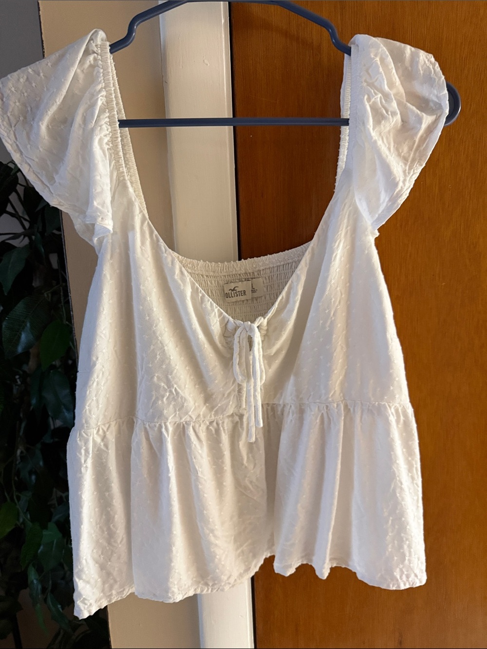Hollister White Ruffle Strap Tie-Front Peplum Camisole
